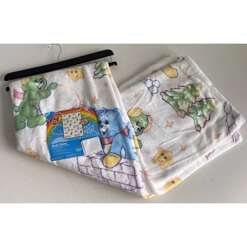 Care Bears Christmas Winter Snowball Fight  Soft Throw Blanket‎ 50” X 70” NEW